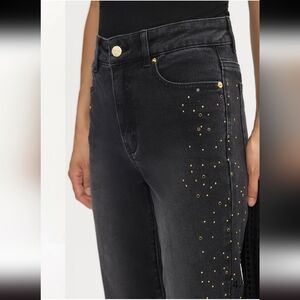 NWOT ZARA EMBELLISHED STRAIGHT CUT JEANS-SIZE 0